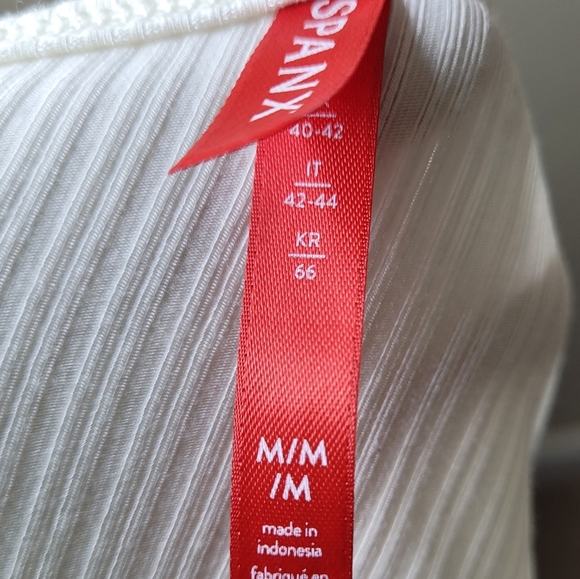 SPANX NWT Ribbed One Shoulder Top I White I M Stretch Asymmetrical - Picture 4 of 7